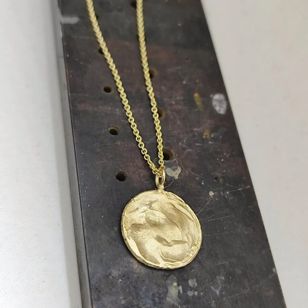 Gold necklace. 14 karat solid yellow gold necklace Raw pendant. Handmade pendant - Picture 11 of 15